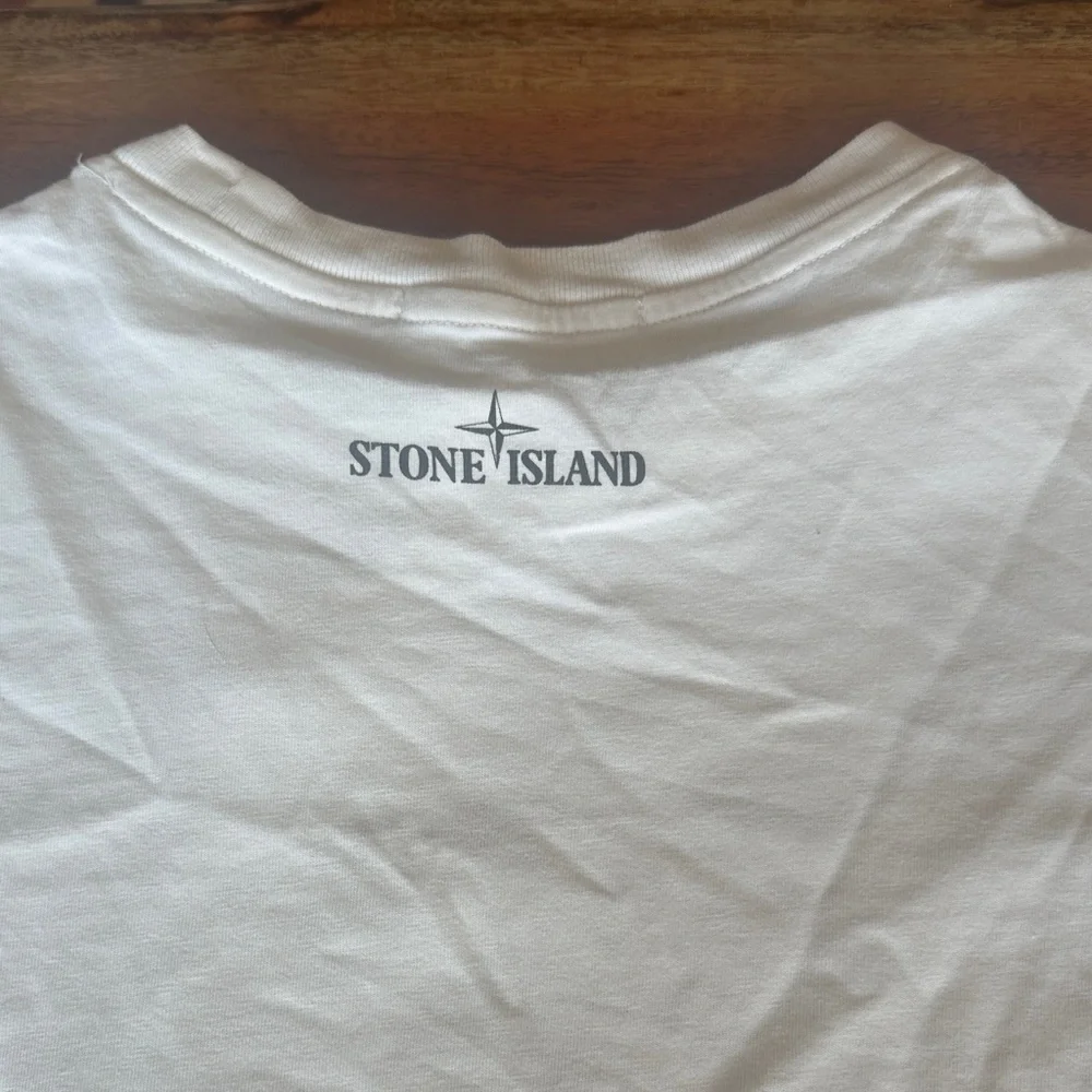 Stone Island Kids White Tee with Black Graphic - Picture 4 of 4